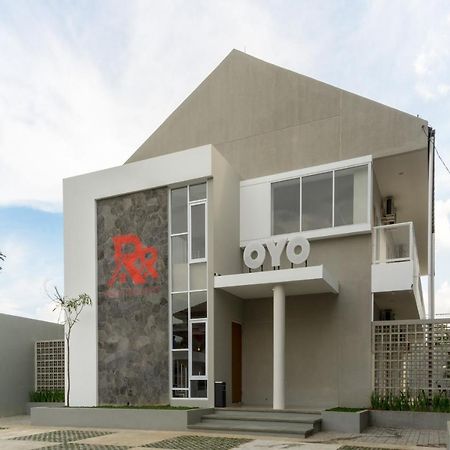 Oyo 367 Ridha Residence Bandung Kültér fotó