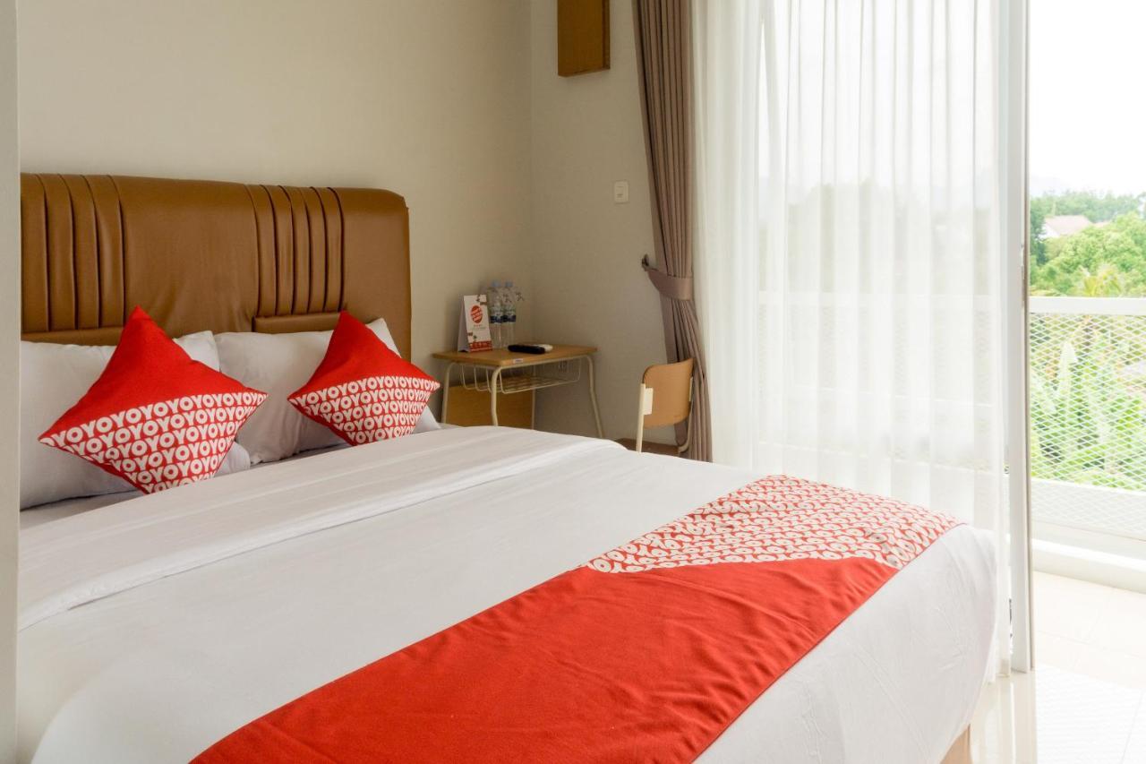 Oyo 367 Ridha Residence Bandung Kültér fotó